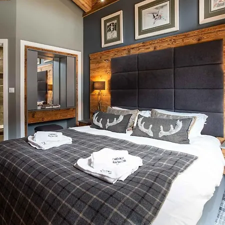 Des Amis- Year شقة