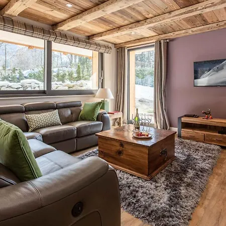 Des Amis- Year Apartment Chamonix
